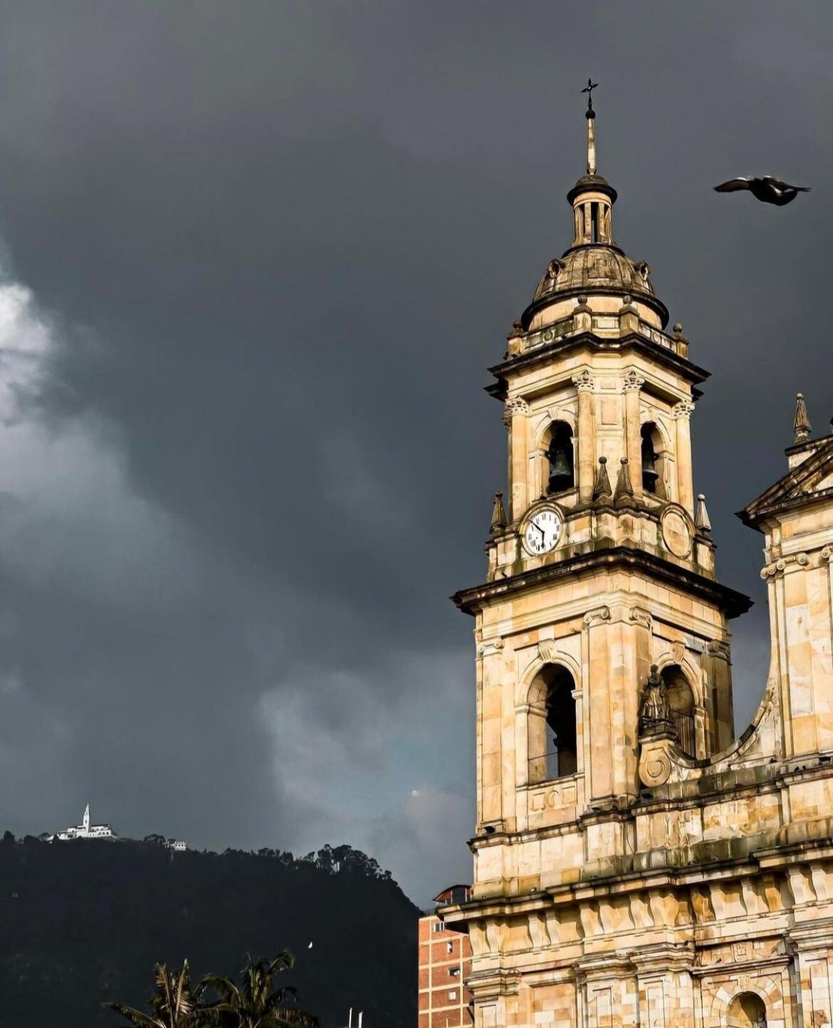 Vistas De Lujo Corazon De Bogotá